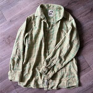 MK Boutique Green and Yellow Button Down Shirt